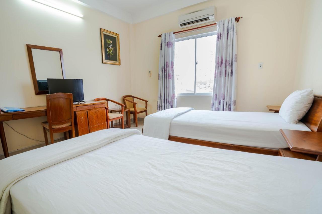 Thanh Lan Riverside Hotel Da Nang Exterior photo